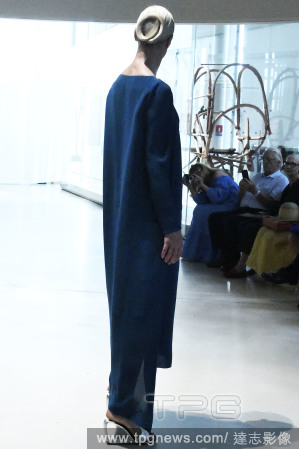 T97437668