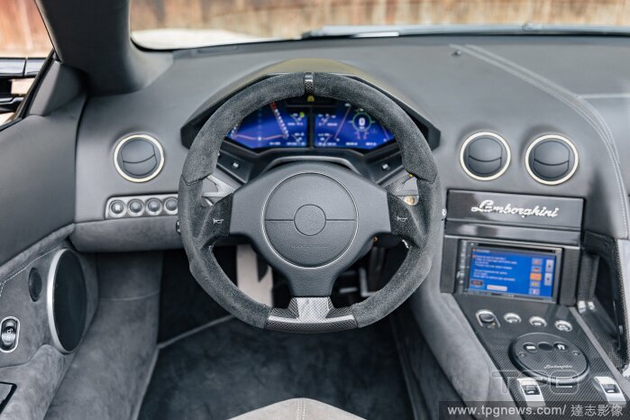 T163305305