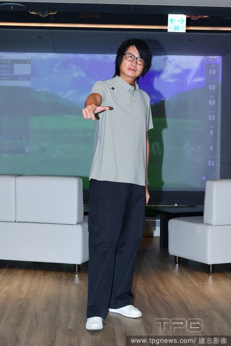 T163956818
