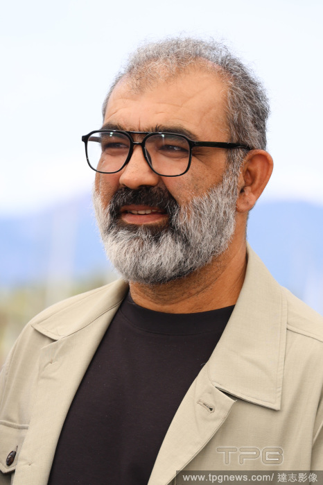 T164597427