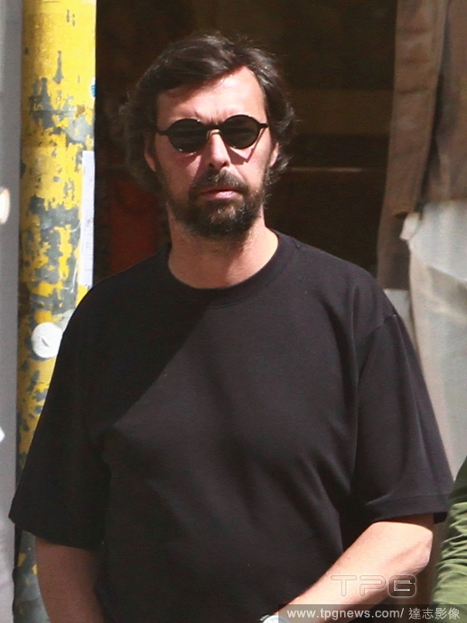 T164645873