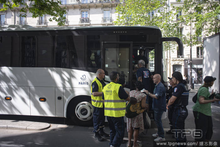 T165701670