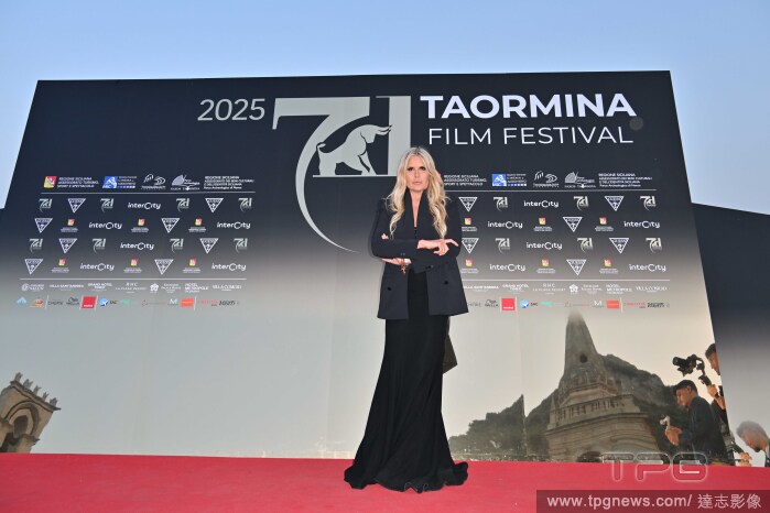 T165714977