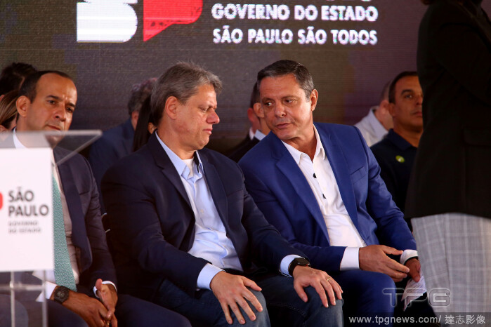 T165704351