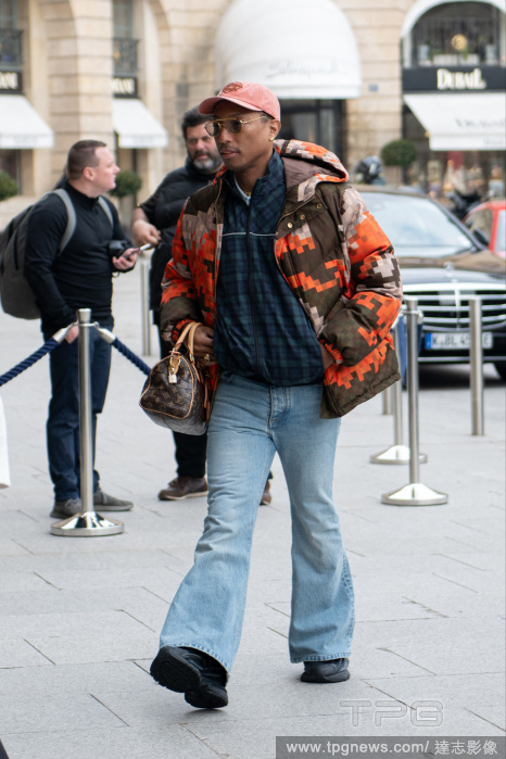 T160675238