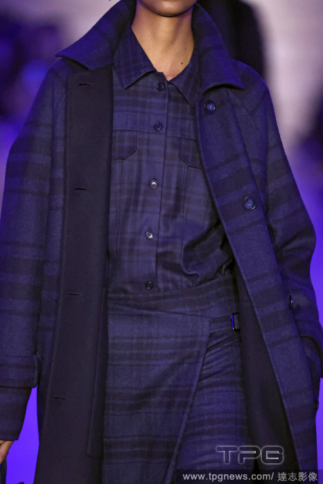 T160766002